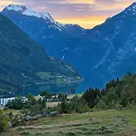 9 Person In Geiranger-by Traum 別荘 *