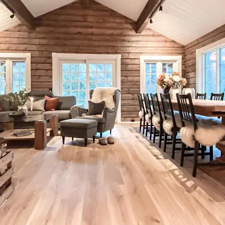 9 Person In Geiranger-by Traum בית נופש *