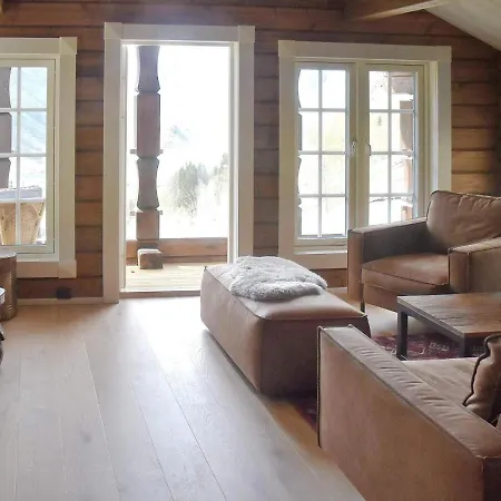 9 Person In Geiranger-by Traum